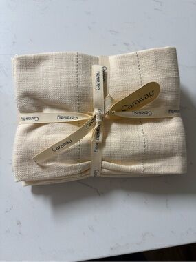 ⚡️ NWT ‘Caraway’ Cream Tea Towel Set